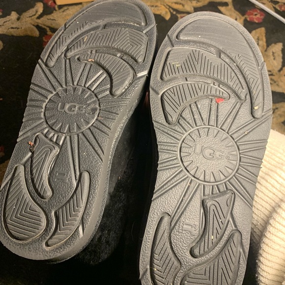 UGG Australia Patten Boots - Picture 2 of 5